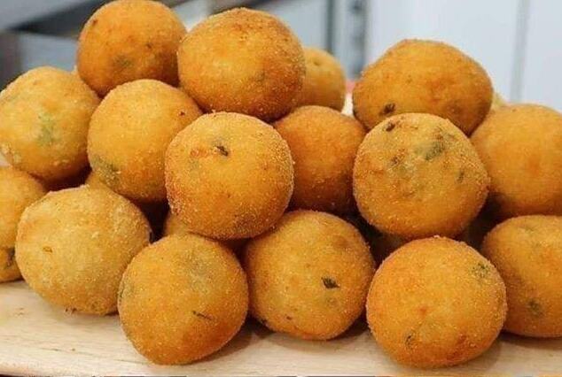 Bolinho de Mandioca